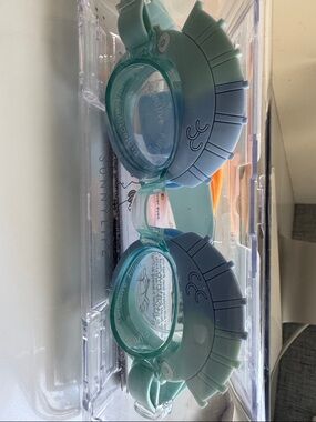 Sunnylife Kids Swim Goggles in Seafoam, Blue and Orange new in box